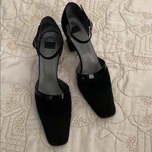 Anne Klein Black Suede Pumps